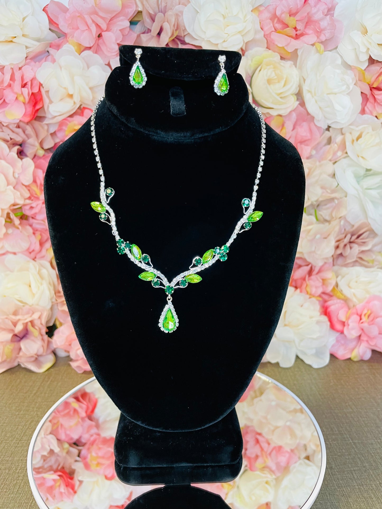 Sage and Emerald Necklace and Earrings Set