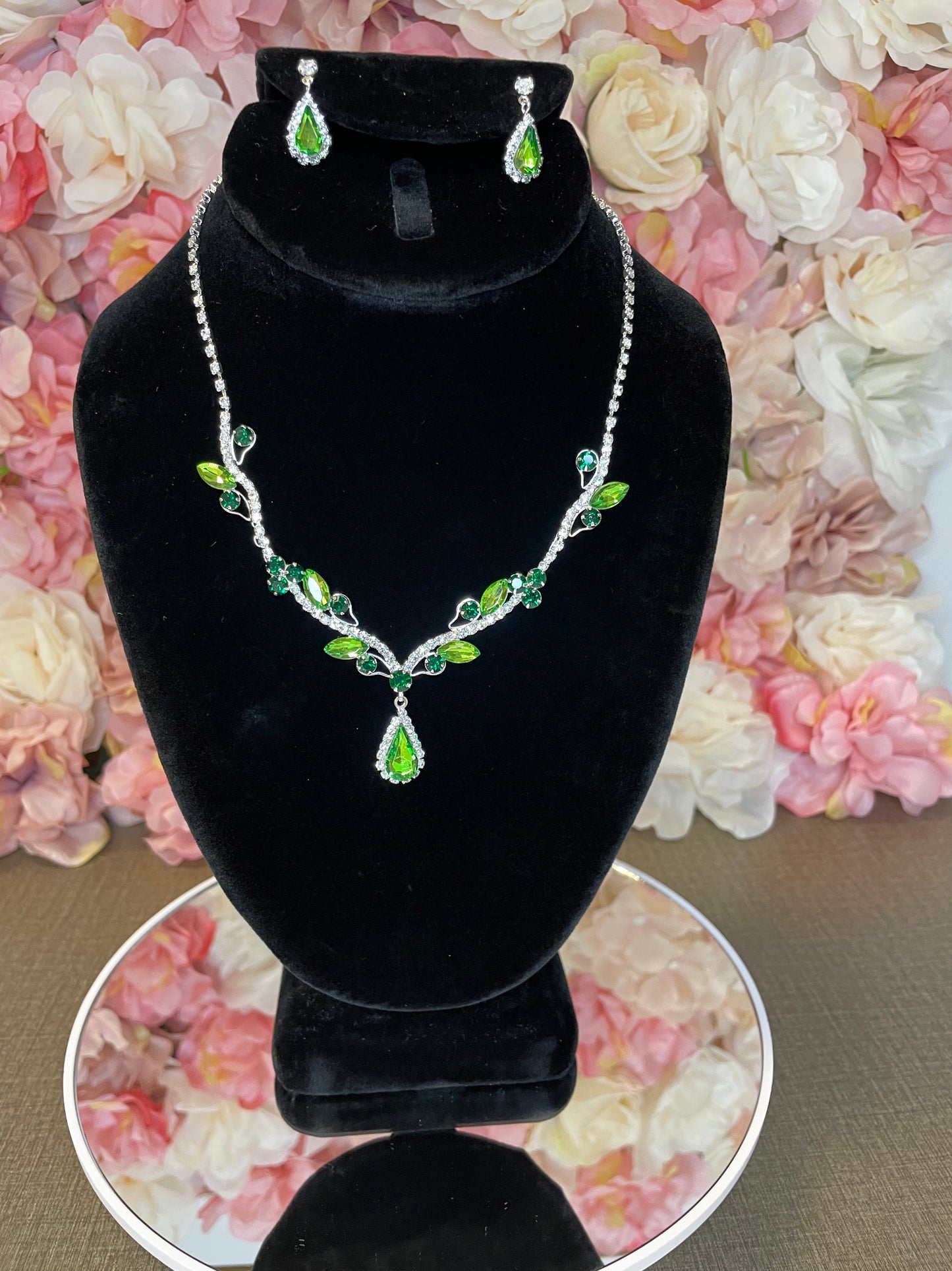 Sage and Emerald Necklace and Earrings Set