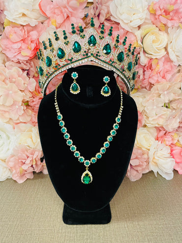 Emerald with Gold Crown Set