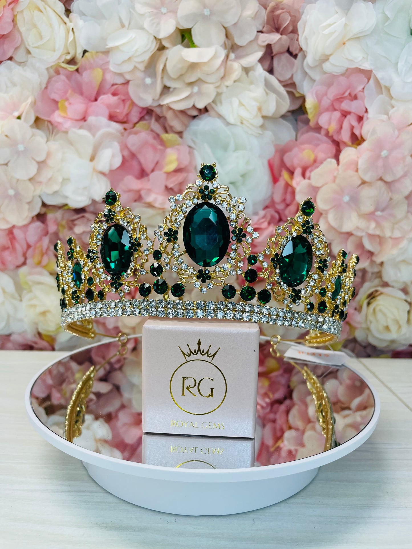 Quinceañera Crown Gold with Emerald