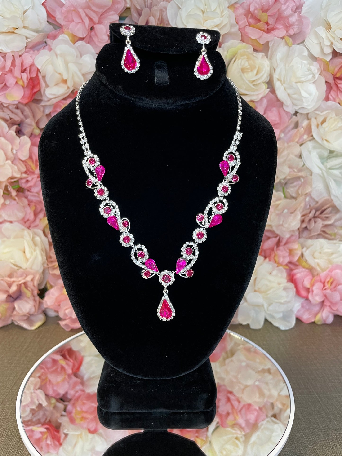 Fuchsia Necklace and Earrings Set