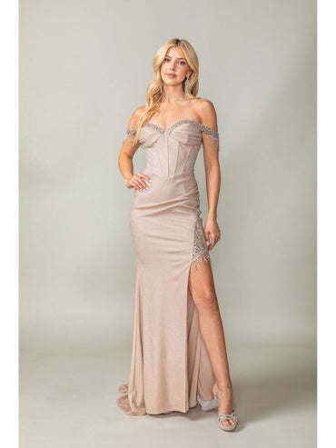 The Bonnie Off the Shoulder Fitted Gown