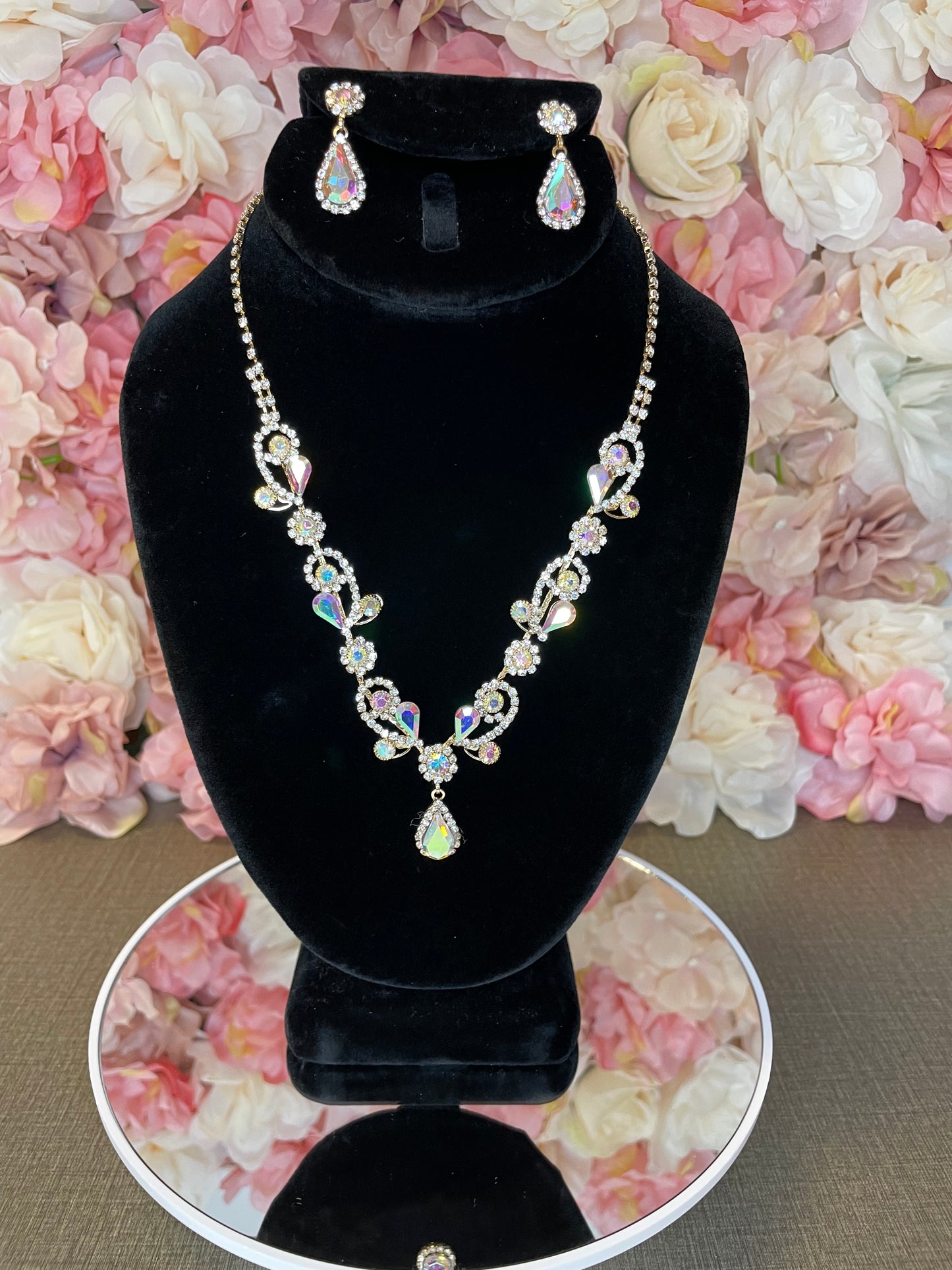 Iridescent Necklace and Earring Set